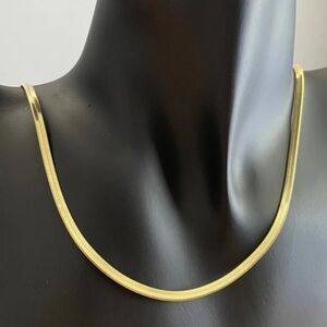 Herringbone 24" Chain / Cadena estilo de espiga maciza